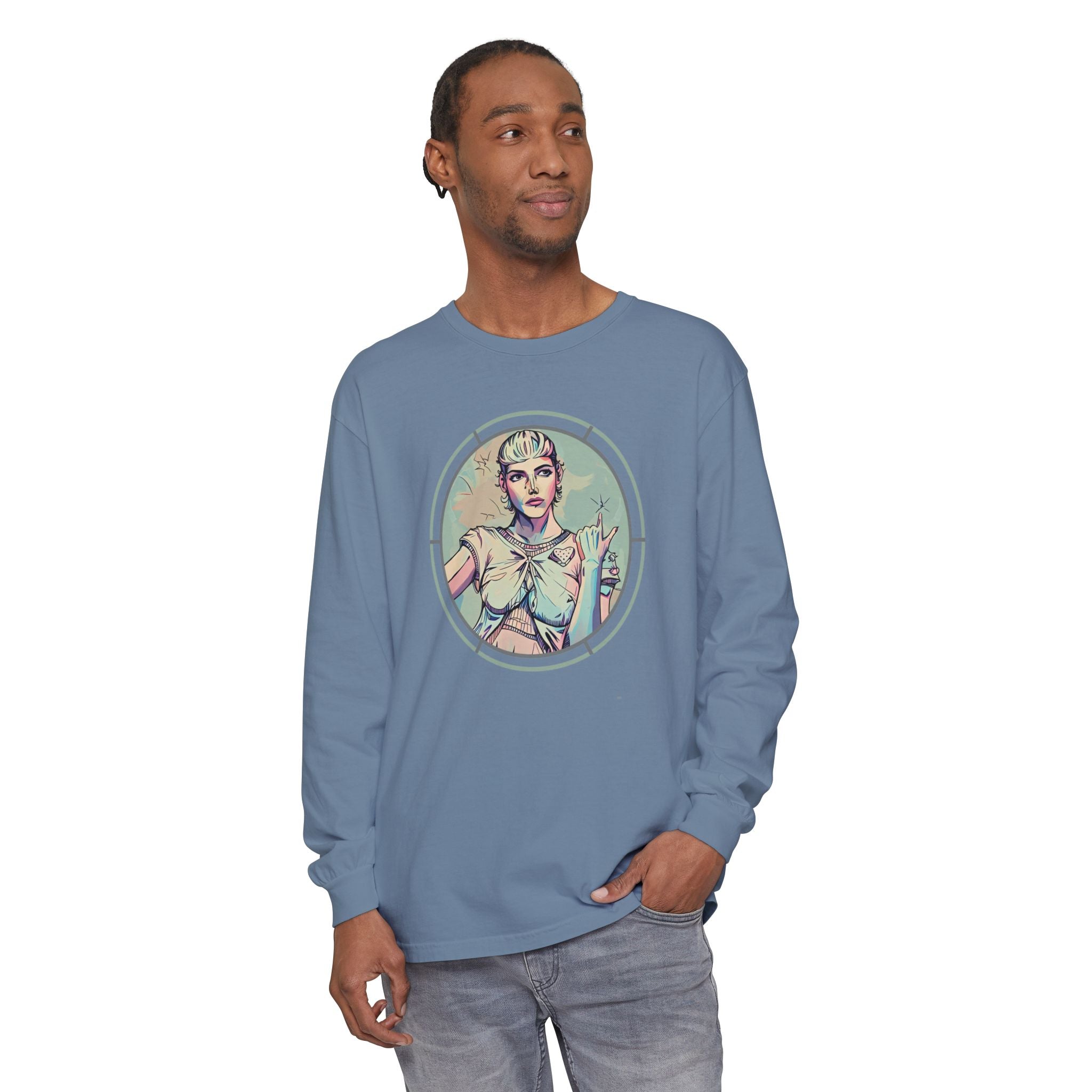 Vintage Style Artist Shirt – Retro Futurist Girl Long Sleeve Tee